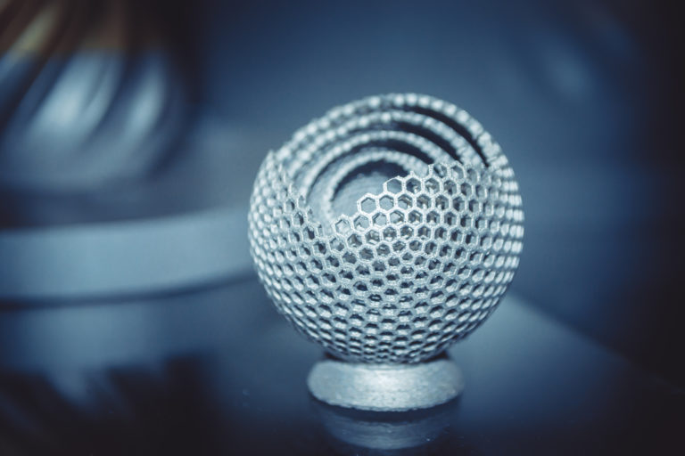 General metal 3D-printing illustration: powder-bed fusion, not binder jetting