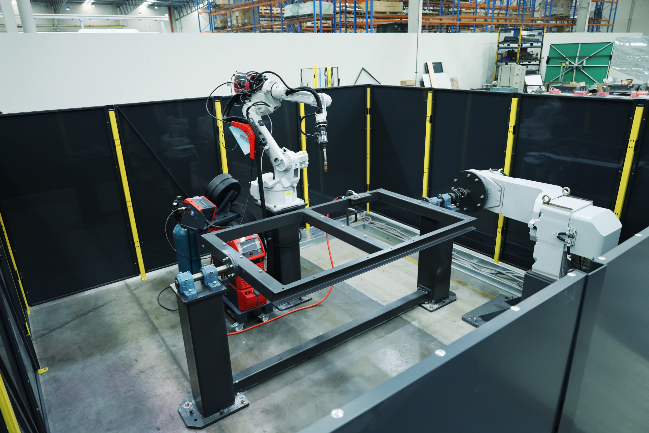 AML3D robotic manufacturing cell
