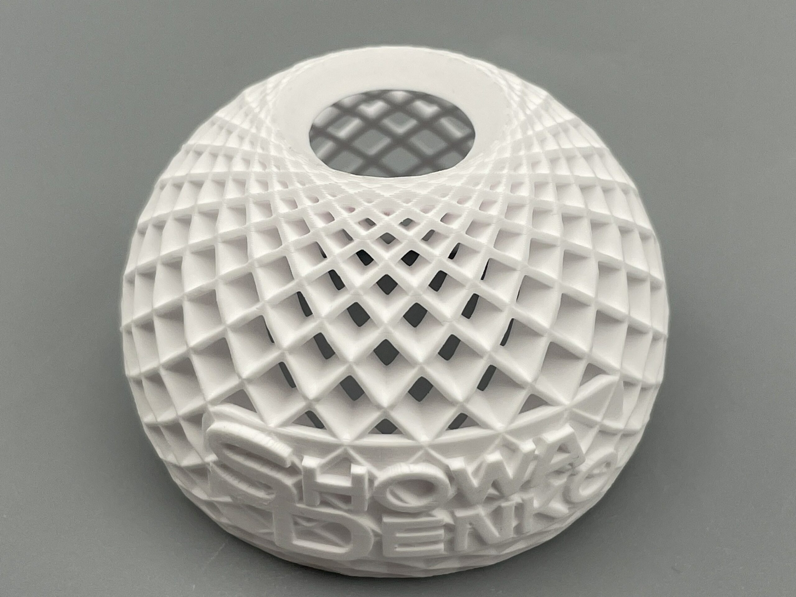 High-purity alumina demonstrator made using a resin developed by Tethon3D and Showa Denko America