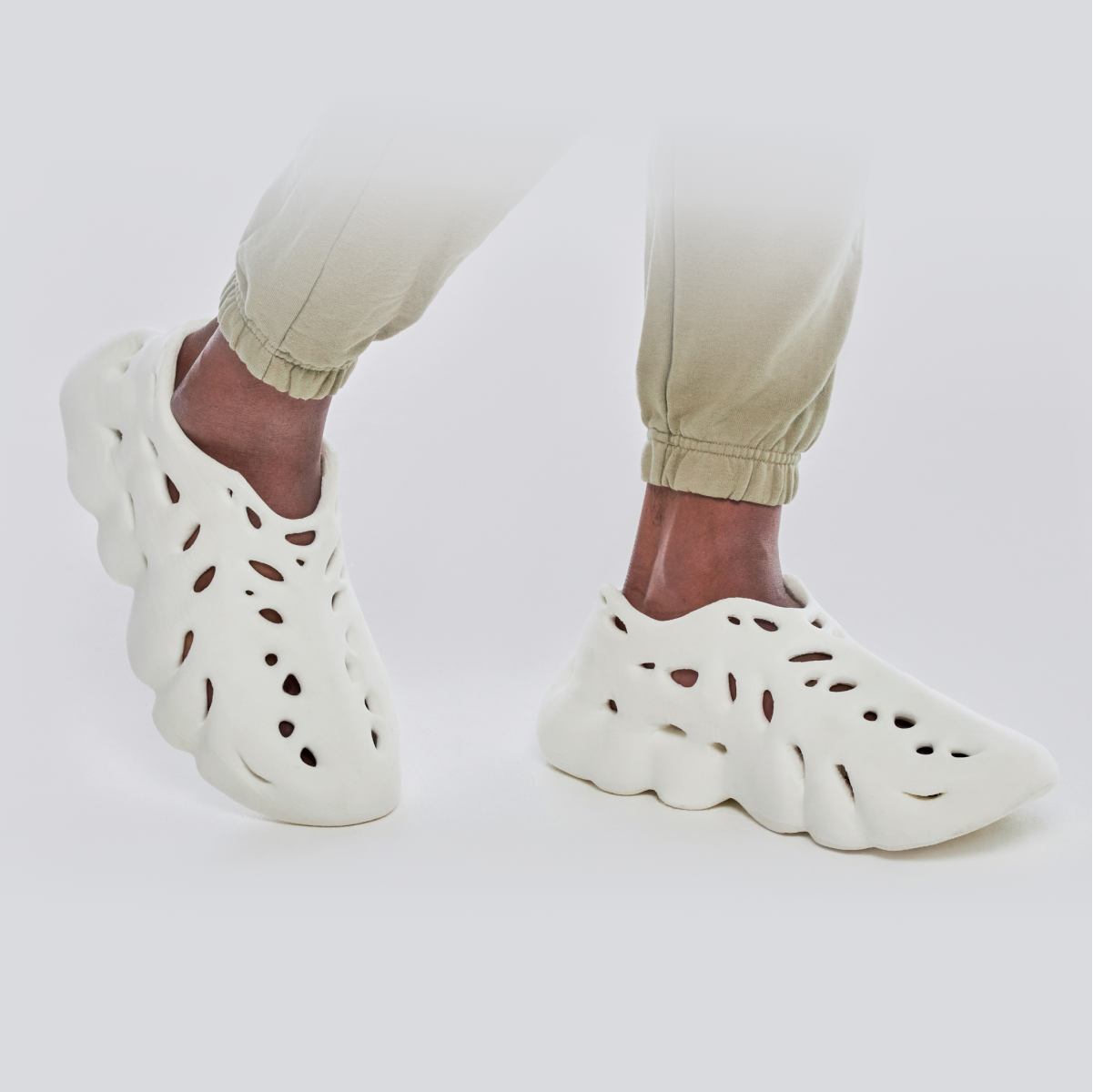 ELASTIUM unveils its first collection of 3D printed foam sneakers - 3D ...