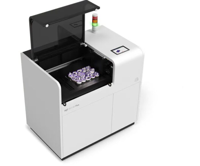 3D Systems introduces a new wax 3D printer for jewelry manufacturing - 3d-systems-mjp-300w-plus-05-high-angle-open-door-purple