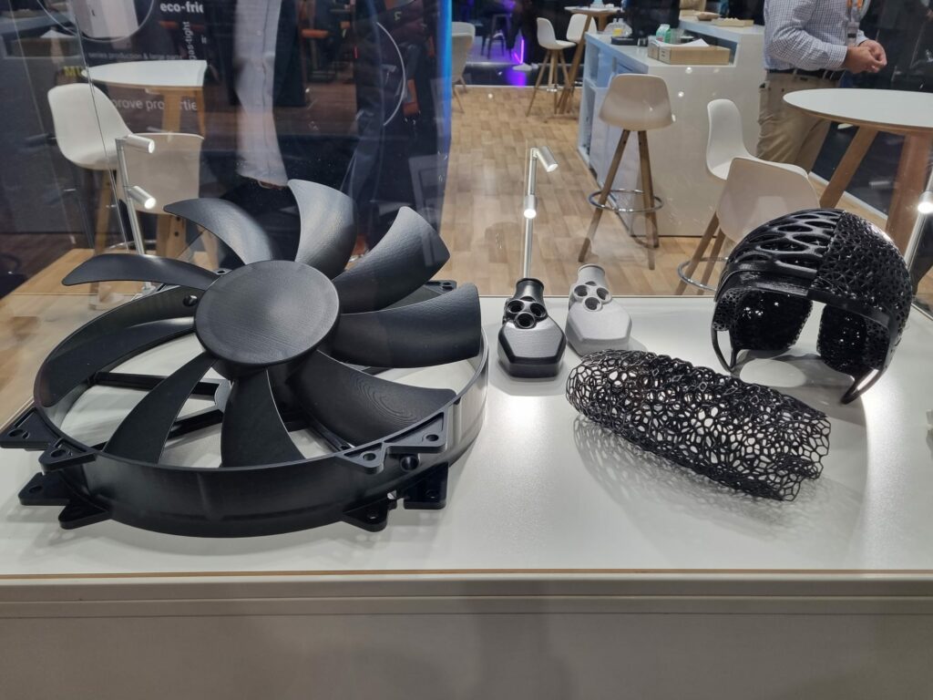 Pièces imprimées 3D finies par LuxYours