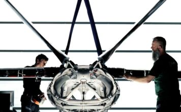 With this technology, the number of parts in a fuselage can be reduced by at least a factor of 100, replacing traditional riveted machine parts with organic, interwoven structures.