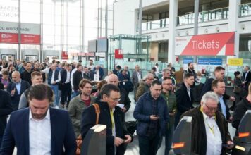 Crowd at the entrance of ceramitec