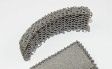 V480 plates with nucleation net surrounding_Web