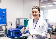 PDH Researcher - woman