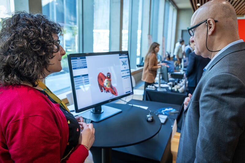 Demonstration of anatomical planning software at the forum
