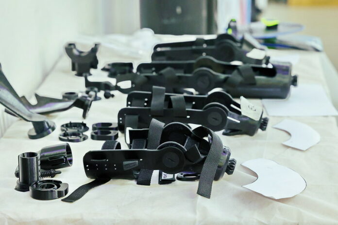 assisting devices by TOM