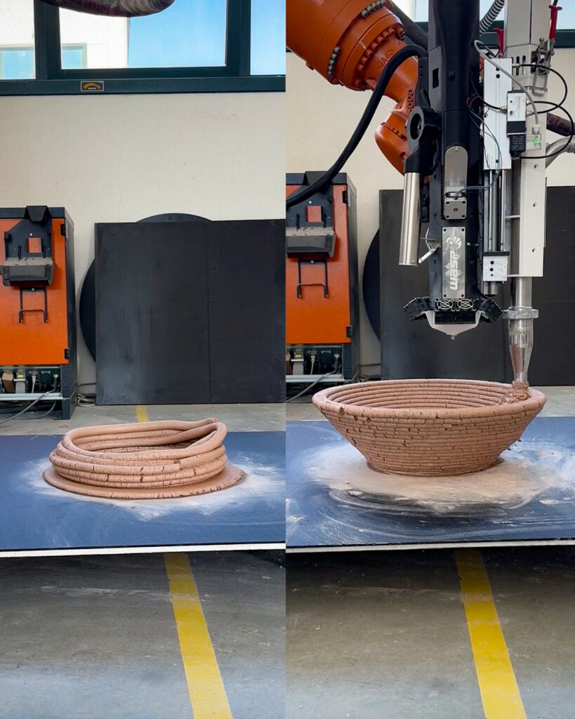 Two earth 3D printed bowls by WASP side by side: one collapsed without reinforcement, one holding its shape as a dual extrusion head prints it